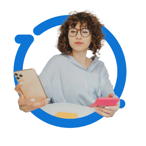 A picture of a smiling student.